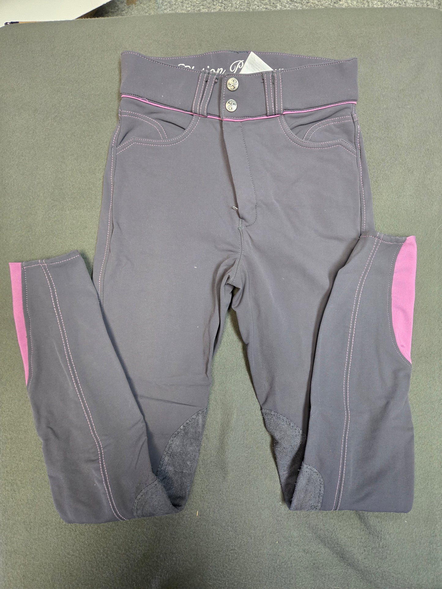 Elation Platinum YOUTH Breech - USED