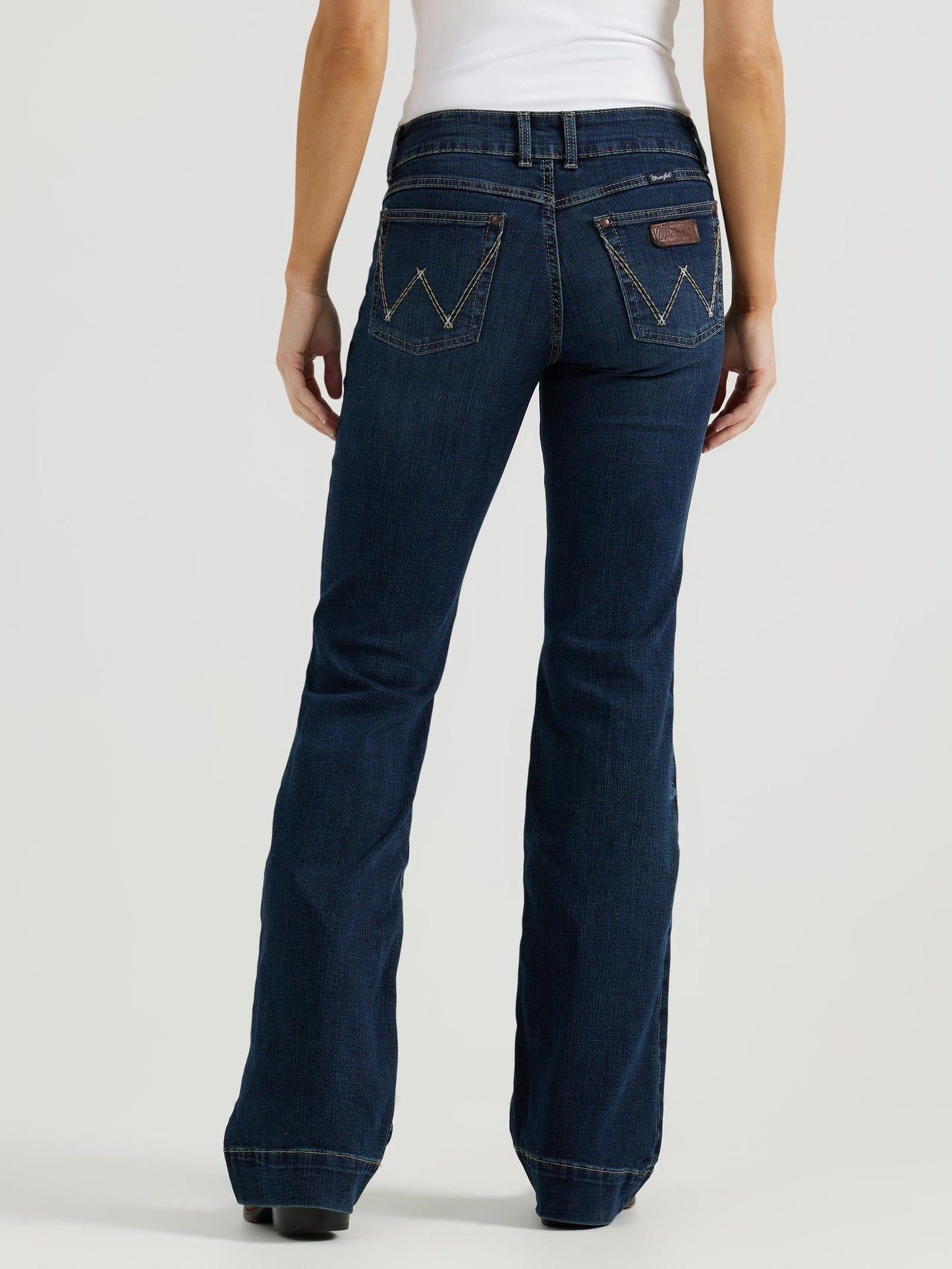 Wrangler® Women's Retro® Mae Mid-Rise Trouser Jean - Samantha