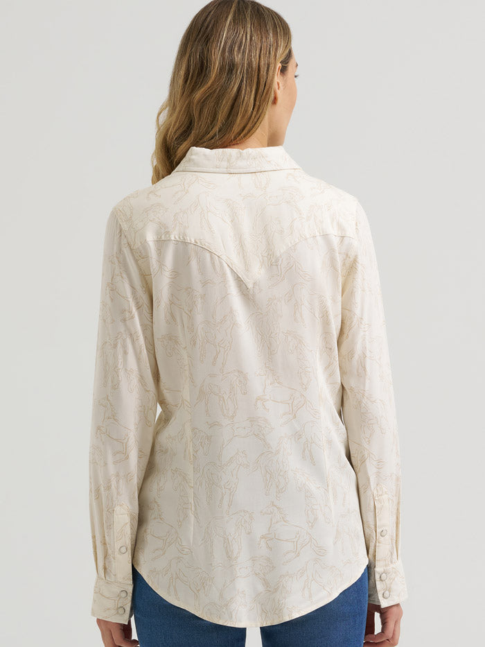 Wrangler Women's Retro Horse Print Snap Shirt |Cream