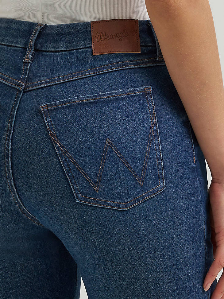 Wrangler® BESPOKE High Rise Trouser Jean