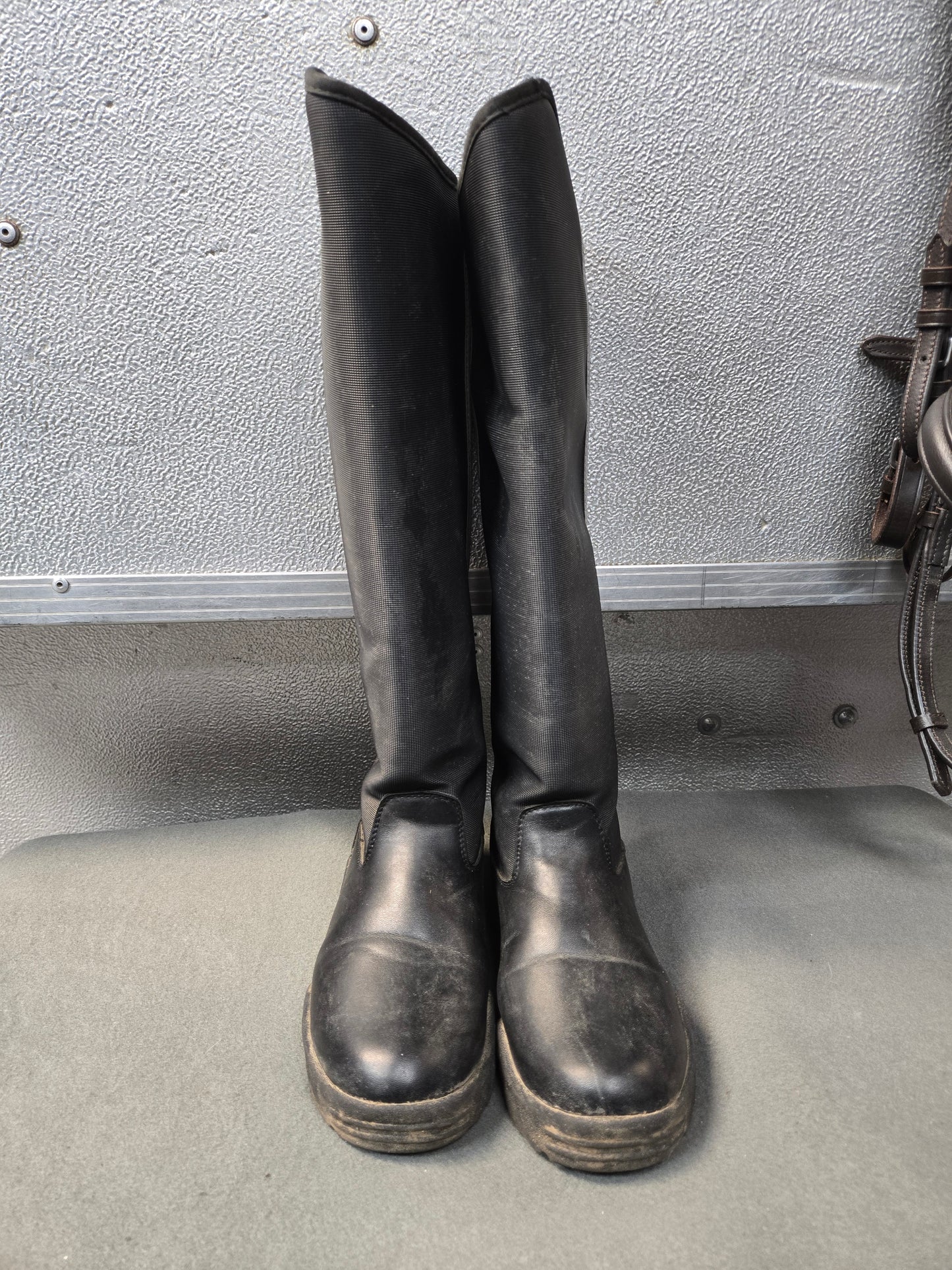 Winter Riding Youth Boots - USED