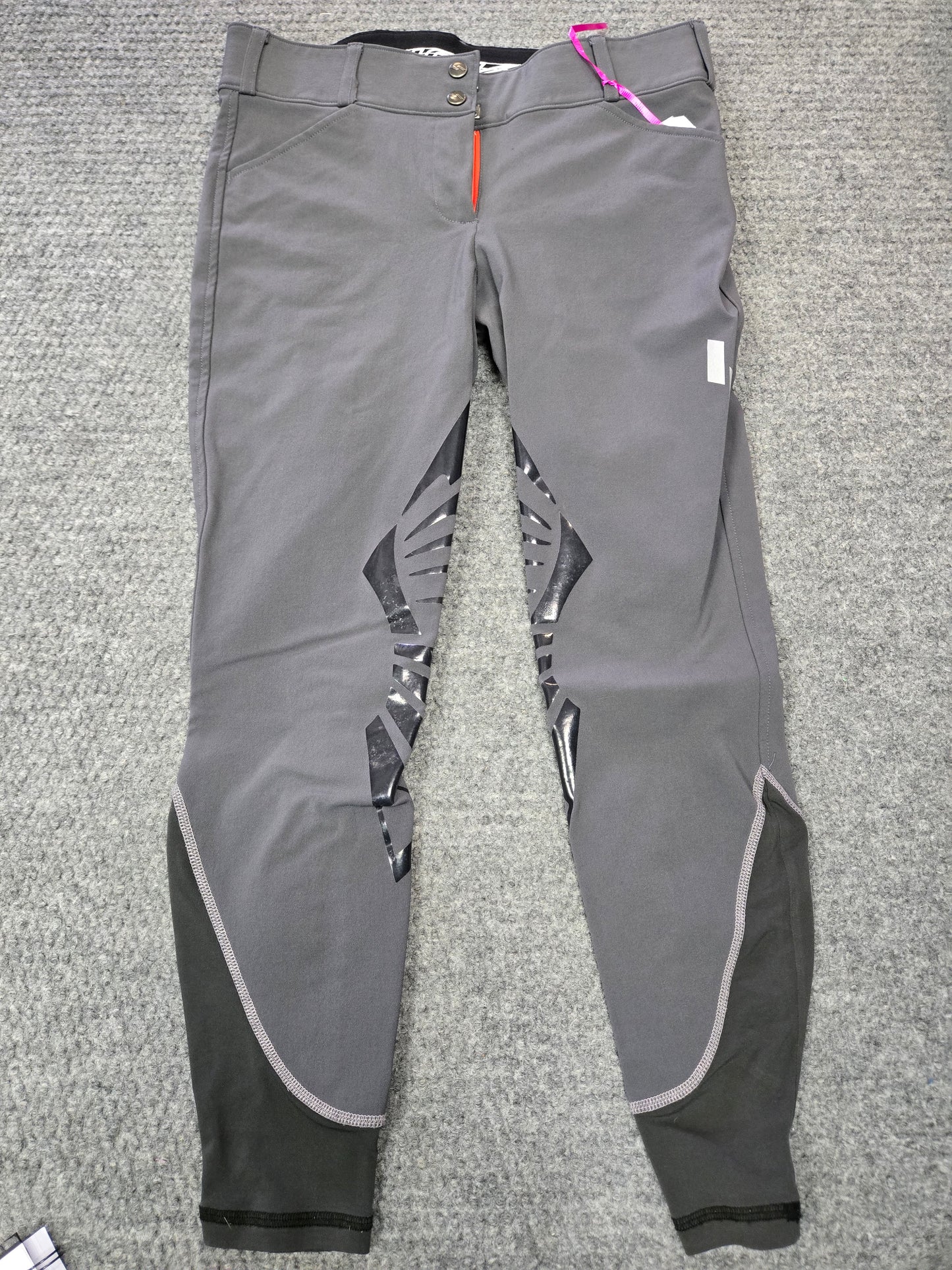 Used | Struck Breeches | Excellent Condition