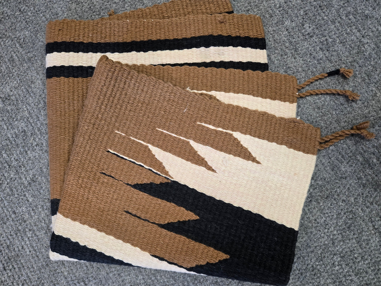 Navajo Western Show Pad - Tan, Black & Cream | Like New Condition