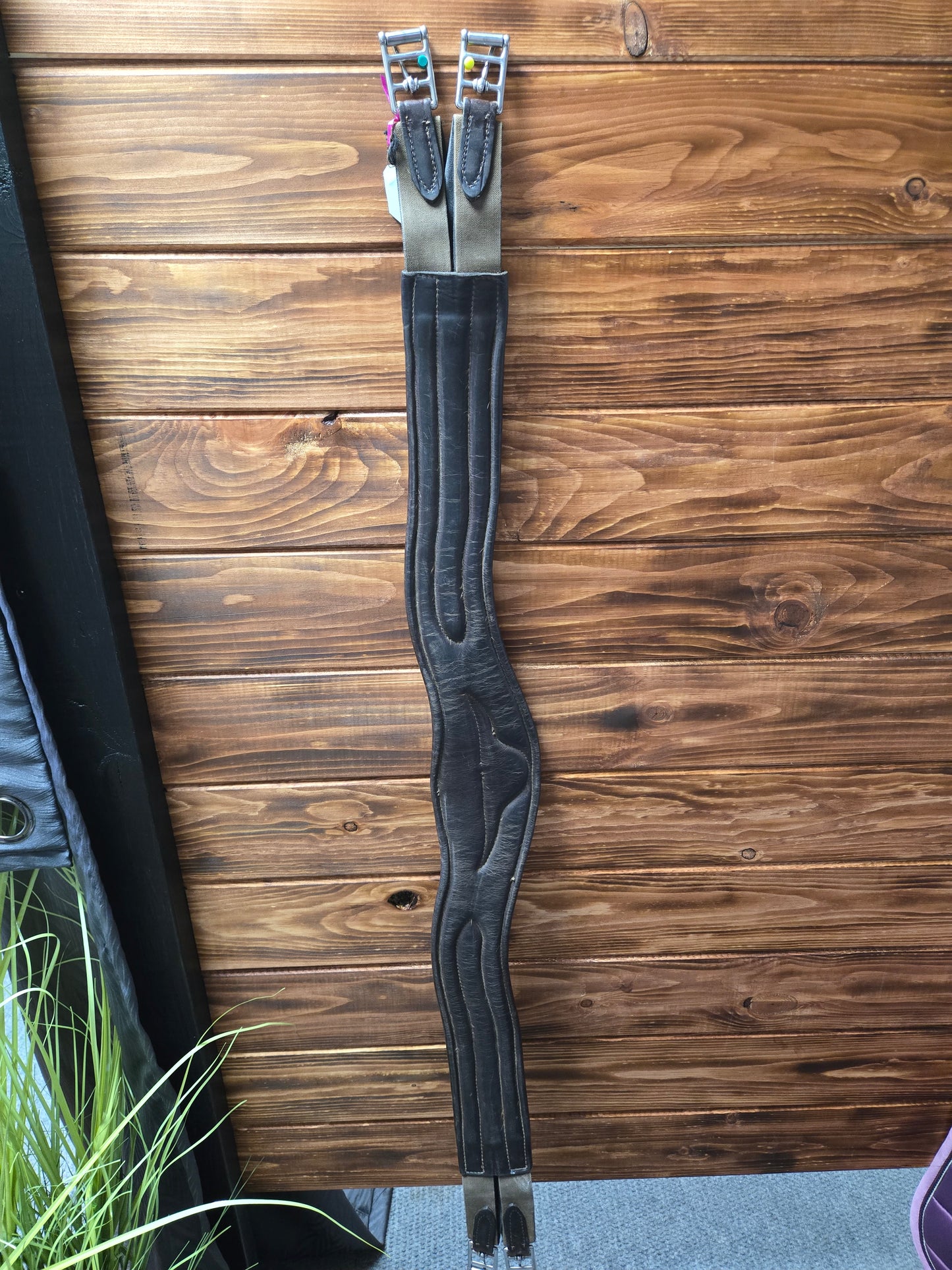 Used Tudor Estate Leather English Girth - 50" (Brown)