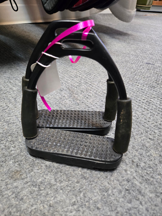 Used| Stainless Steel Jointed English Stirrups
